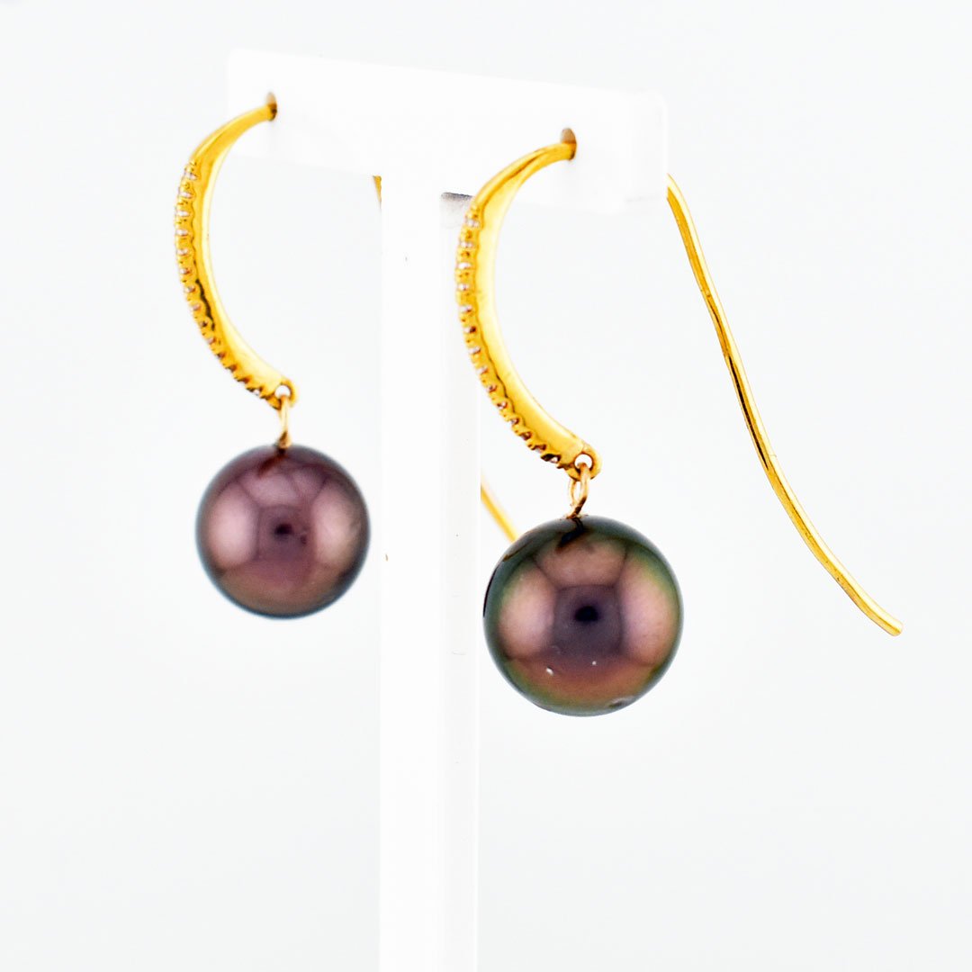 Boucles d'oreille plaqué or 18 carats, perles de Tahiti aubergine qualité B