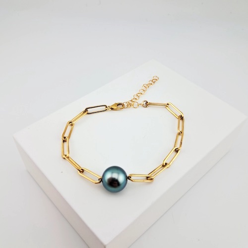 1682-1 Bracelet mailles rectangles gold filled, 1 perle de Tahiti ronde, catégorie A, 10.7mm, bleu
