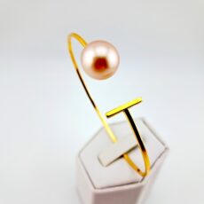 Bracelet jonc en plaqué or, 1 perle de Tahiti ronde, catégorie B, 11.5mm, ivoire rosé