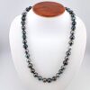 Collier en fil de soie avec fermoir argent 'coeurs enlacés', 43 perles de Tahiti cerclées, catégories A/B/C, 8.3 à 10.3mm, multicolore