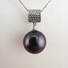 Pendentif argent rhodié zircons "tube", 1 perle de Tahiti ronde A 13mm noir aubergine