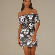 Robe SYLVIA faite main – élégance tropicale et coupe fluide. Création exclusive COCOBLANC à découvrir à Moorea, Polynésie française.