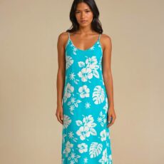 Robe longue SANTALE, légère et faite main, aux motifs tropicaux. Création exclusive COCOBLANC, disponible à Moorea, en Polynésie française.